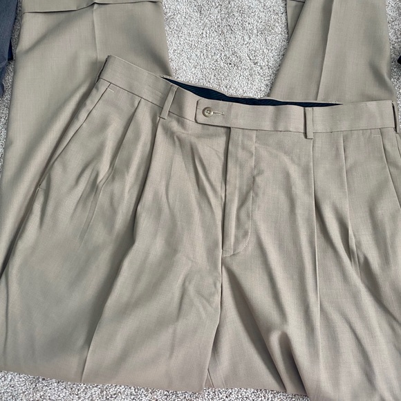 Men’s dress pants - Picture 1 of 3